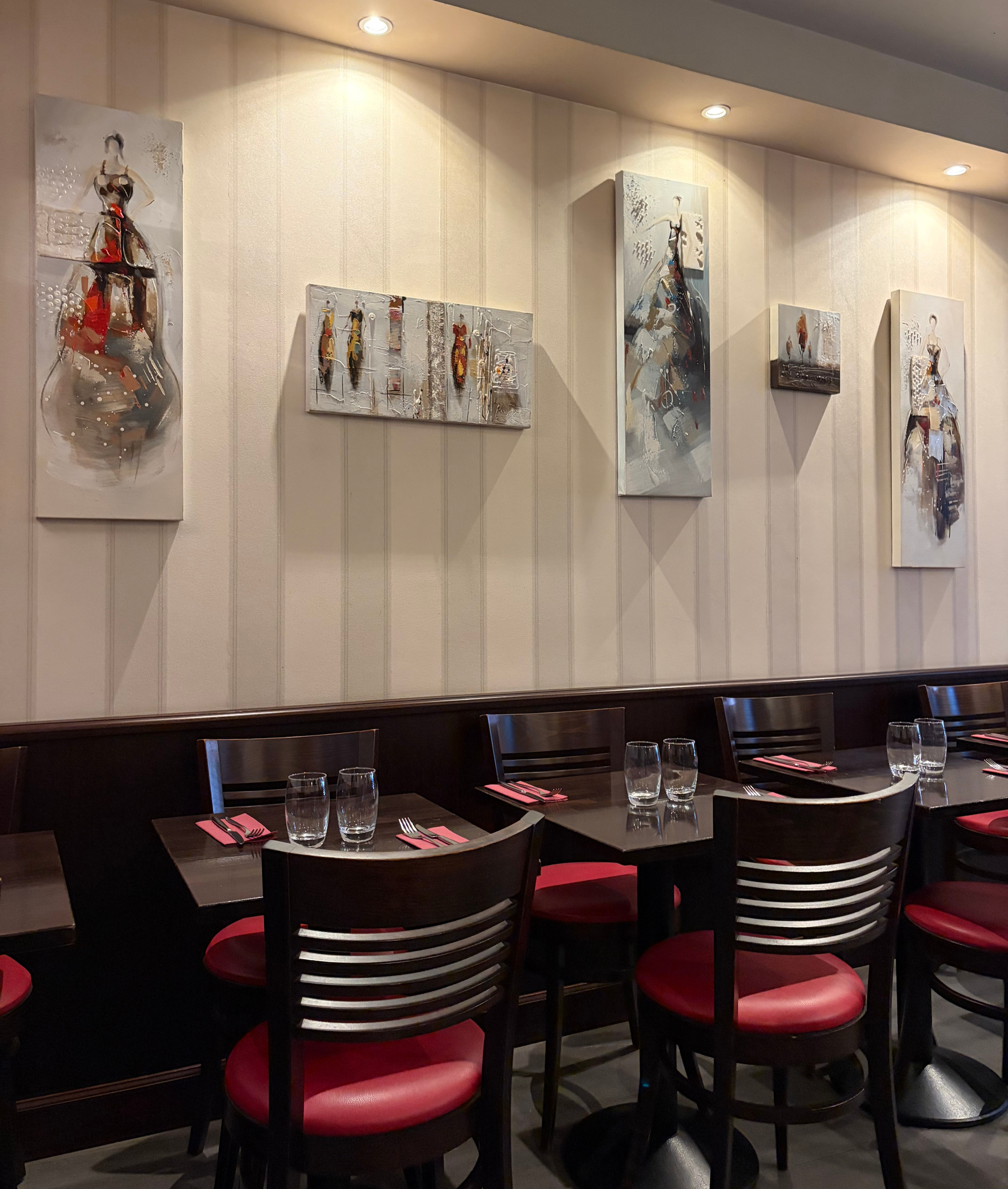 Salle principale du restaurant